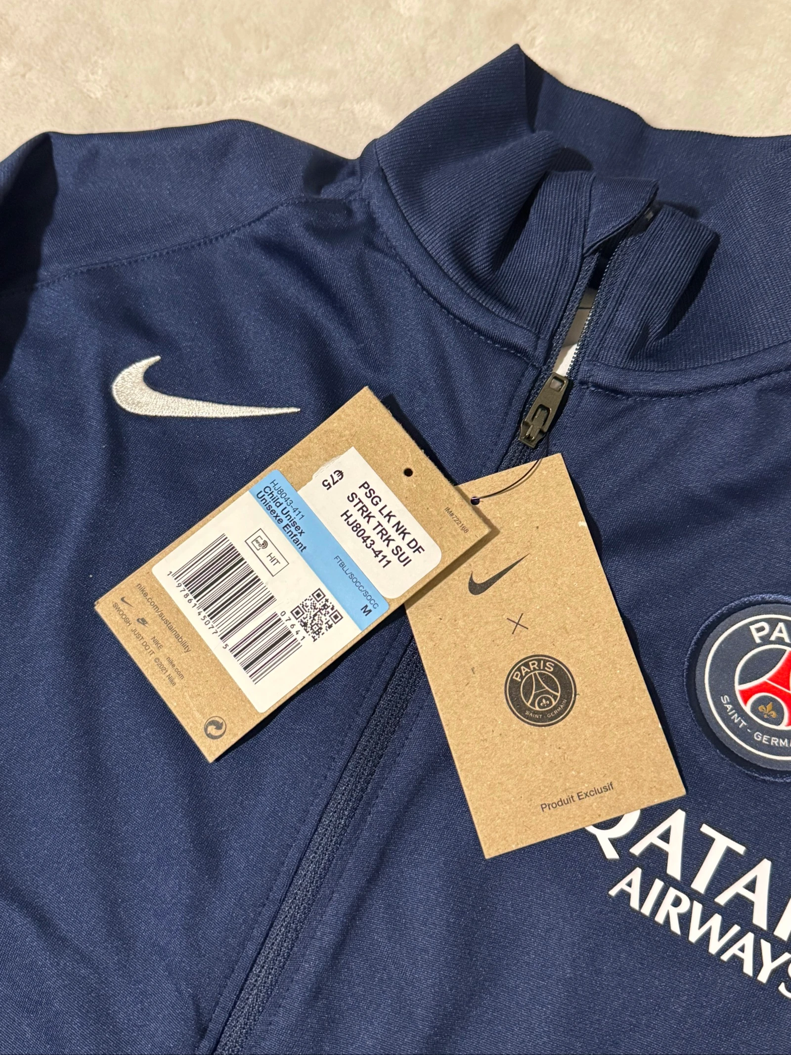Conjunto de chándal Nike del PSG talla 5-6 años nuevo – photo 5